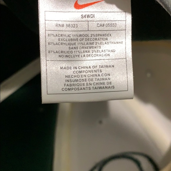 Nike Oregon Ducks Flex Hat - Picture 5 of 9